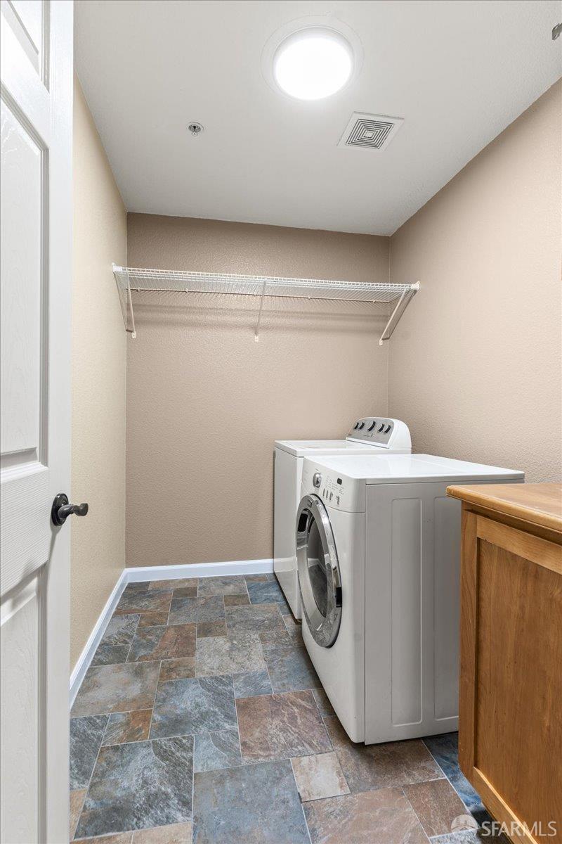 Detail Gallery Image 50 of 61 For 2933 1st St #1004,  Livermore,  CA 94550 - 3 Beds | 2/1 Baths
