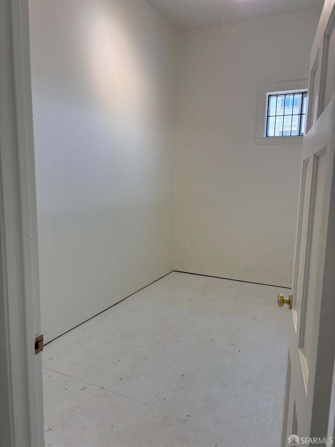 Detail Gallery Image 6 of 9 For 2949 Balboa St, San Francisco,  CA 94121 - – Beds | – Baths