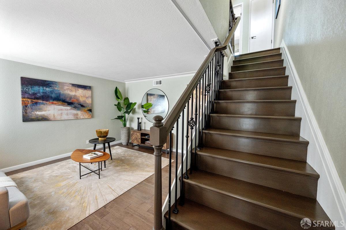 Detail Gallery Image 24 of 34 For 2369 Mabury Rd, San Jose,  CA 95133 - 2 Beds | 1/1 Baths