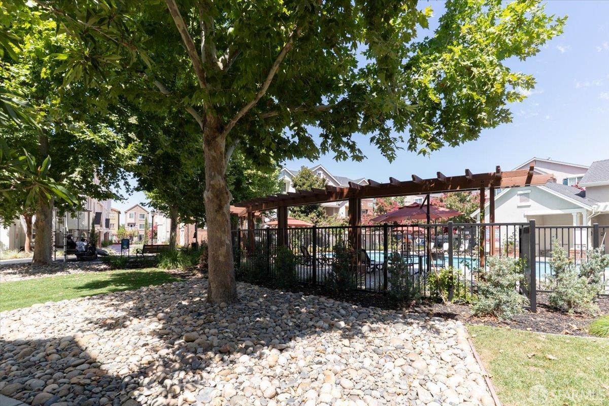 Detail Gallery Image 56 of 61 For 2933 1st St #1004,  Livermore,  CA 94550 - 3 Beds | 2/1 Baths