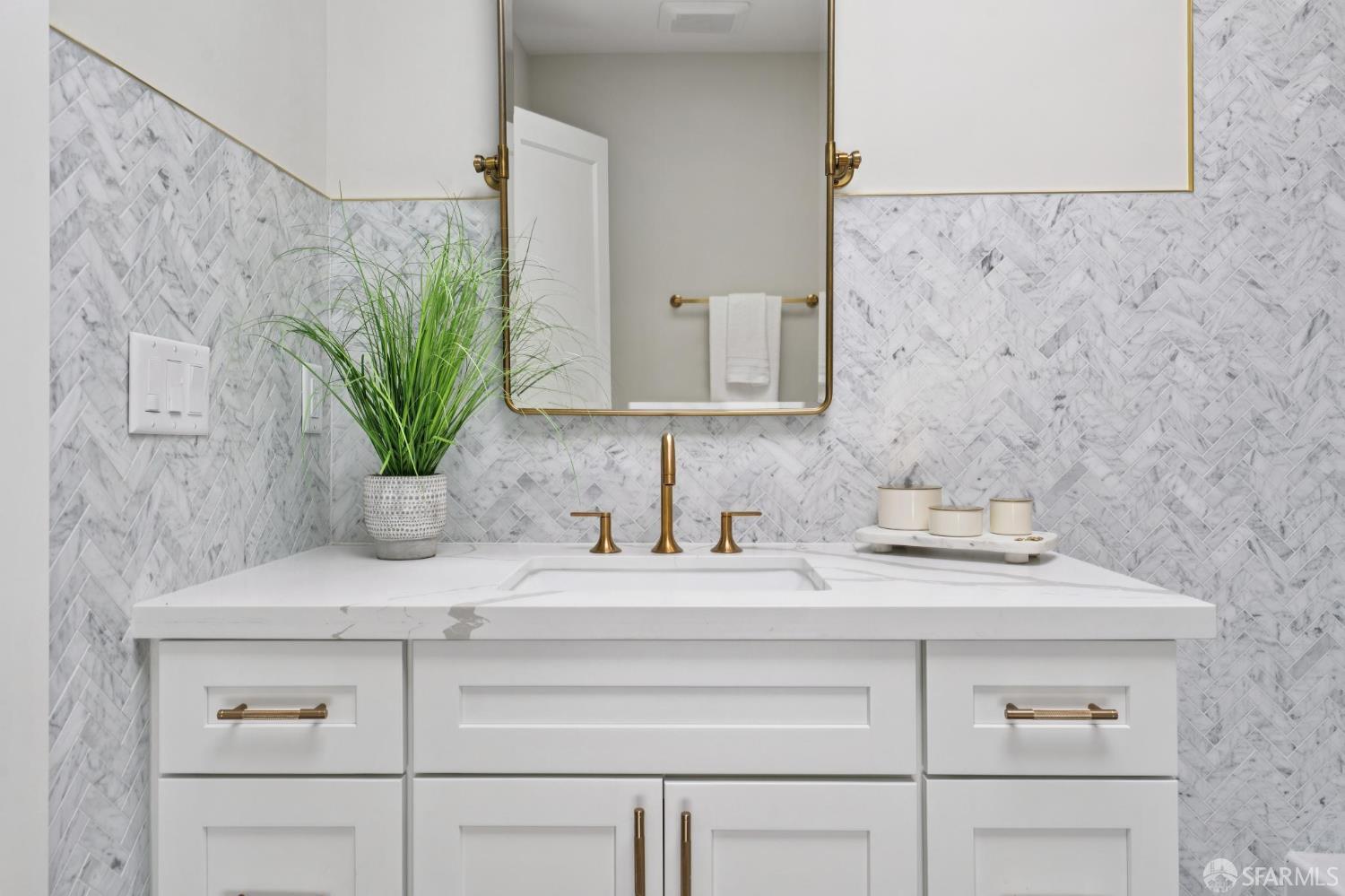 Detail Gallery Image 30 of 41 For 26 Valerton Ct, San Francisco,  CA 94112 - 3 Beds | 2 Baths