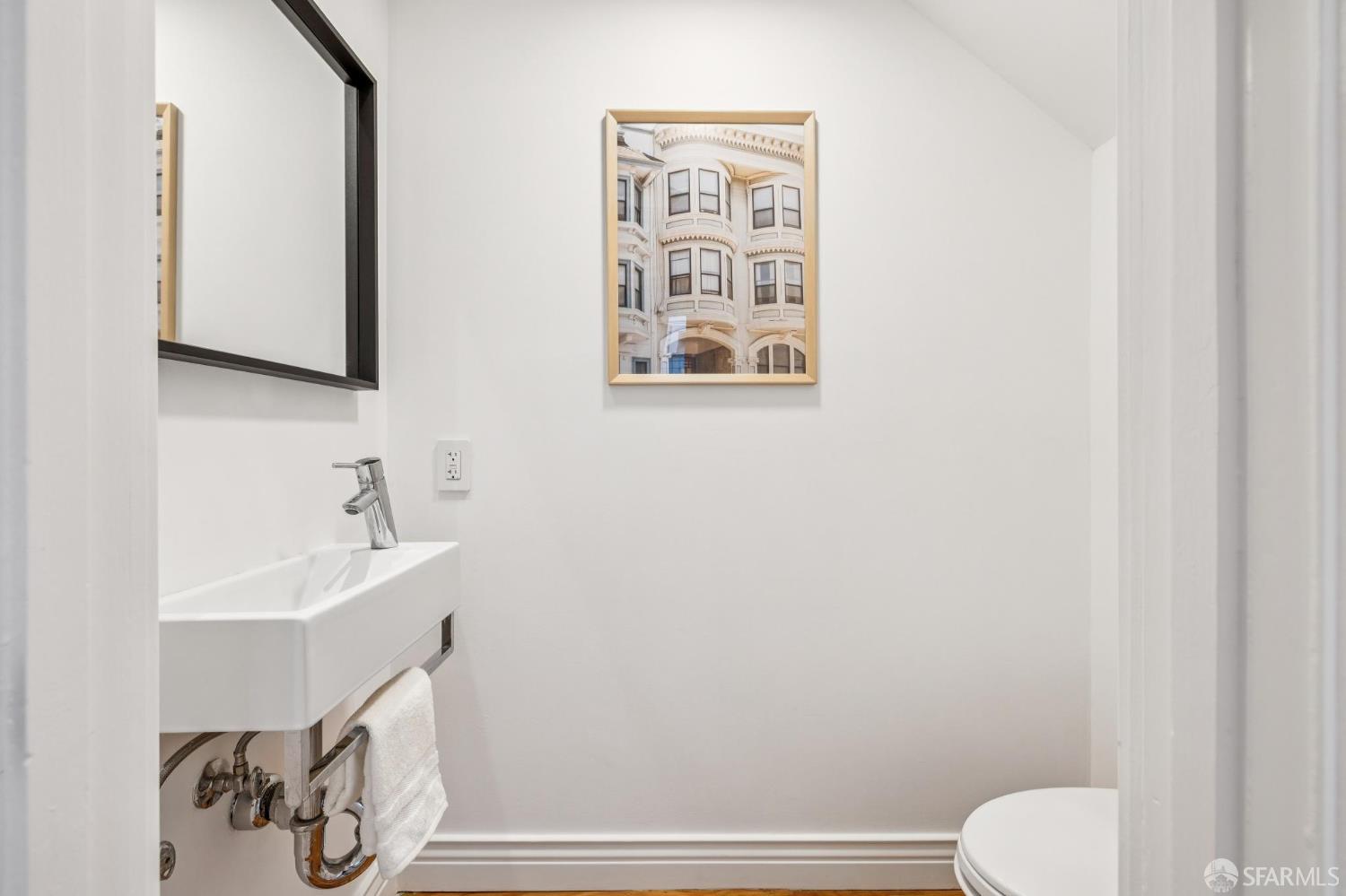 Photo #12: 425063914 Listing: Photo #12