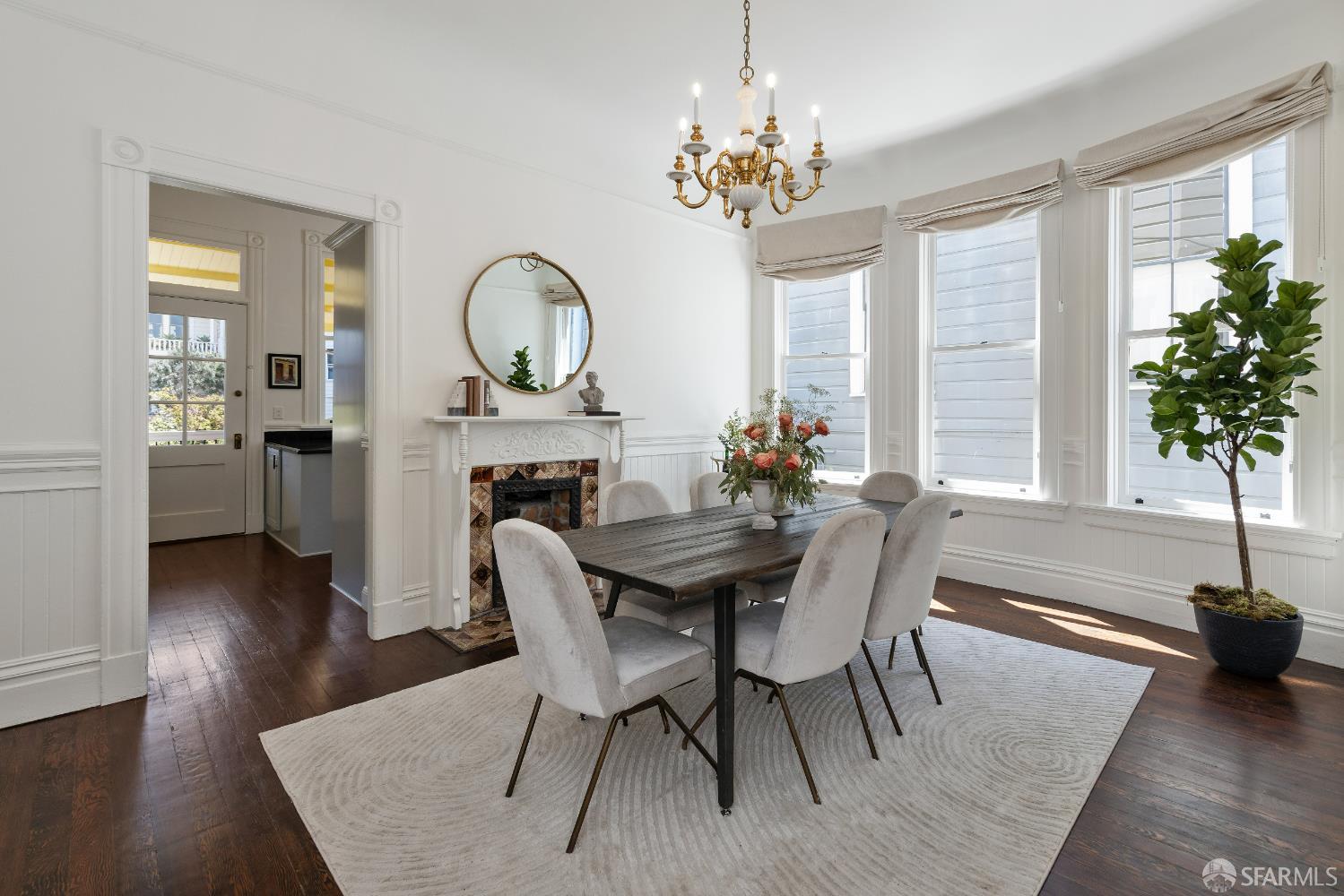 Photo #2: 425033212 Listing 