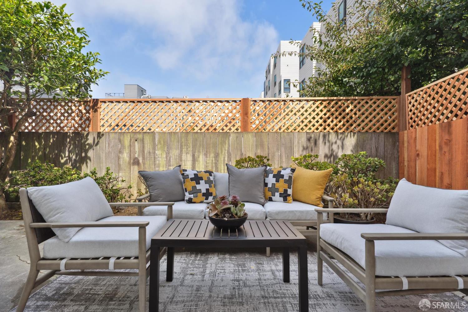 Detail Gallery Image 39 of 41 For 26 Valerton Ct, San Francisco,  CA 94112 - 3 Beds | 2 Baths