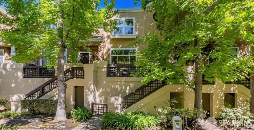 Detail Gallery Image 2 of 12 For 441 Camille Cir #13,  San Jose,  CA 95134 - 3 Beds | 2/1 Baths