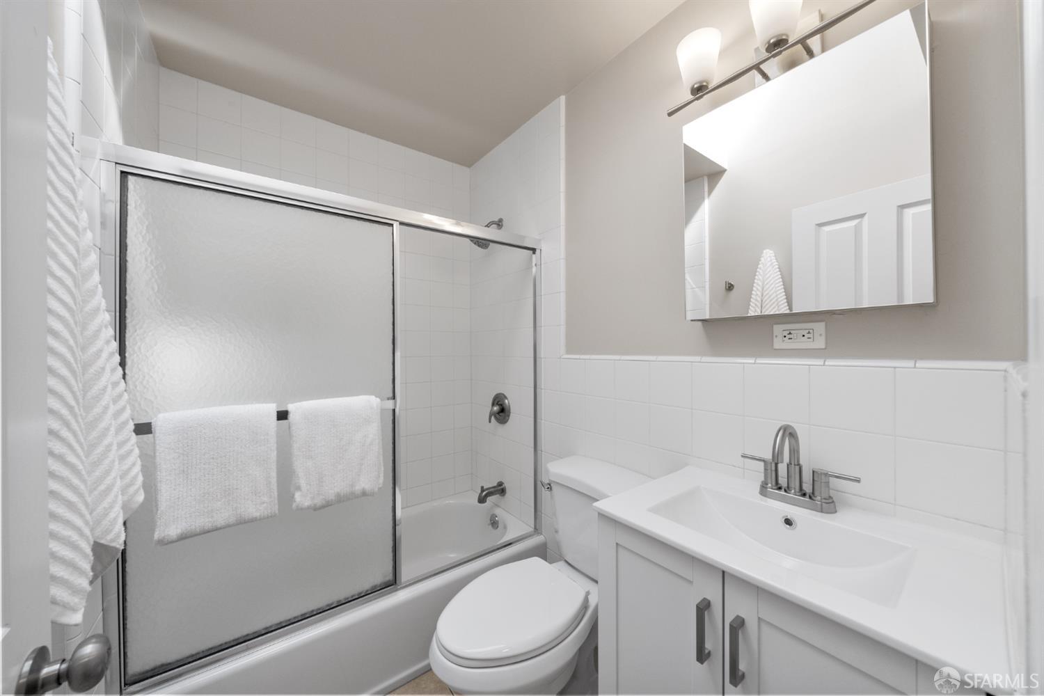 Detail Gallery Image 19 of 53 For 28 Melrose Ave, San Francisco,  CA 94131 - 2 Beds | 1 Baths