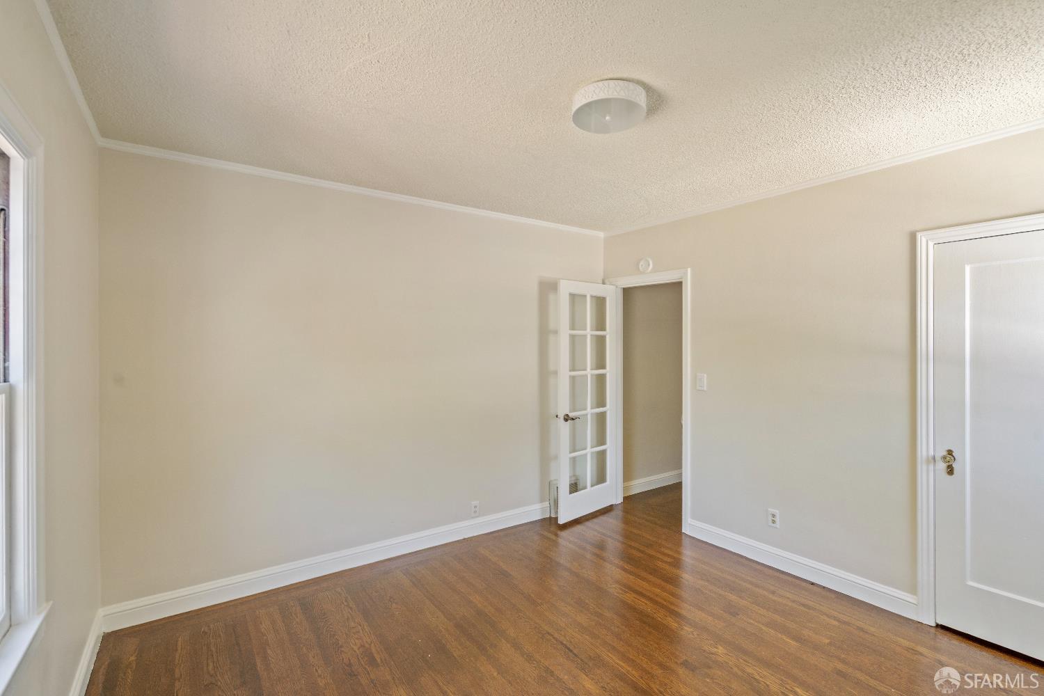 Detail Gallery Image 25 of 40 For 1232 Capuchino Ave, Burlingame,  CA 94010 - 2 Beds | 1/1 Baths