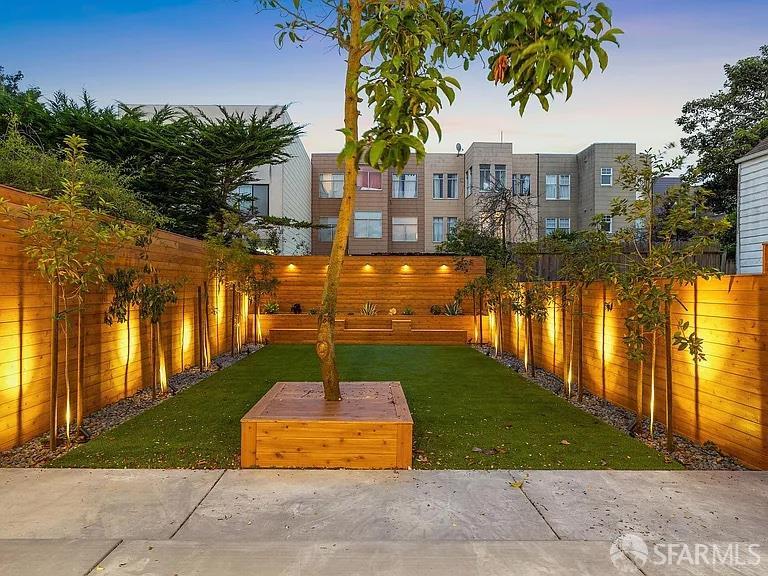 Detail Gallery Image 6 of 87 For 172 18th Ave, San Francisco,  CA 94121 - – Beds | – Baths