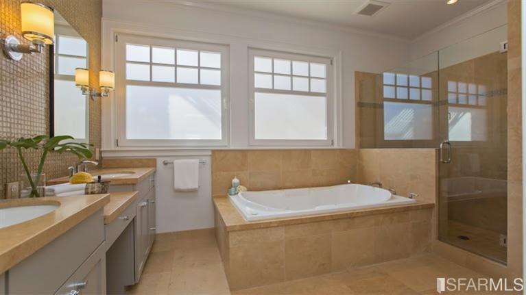 Detail Gallery Image 10 of 25 For 2878 Washington St, San Francisco,  CA 94115 - 3 Beds | 2/1 Baths