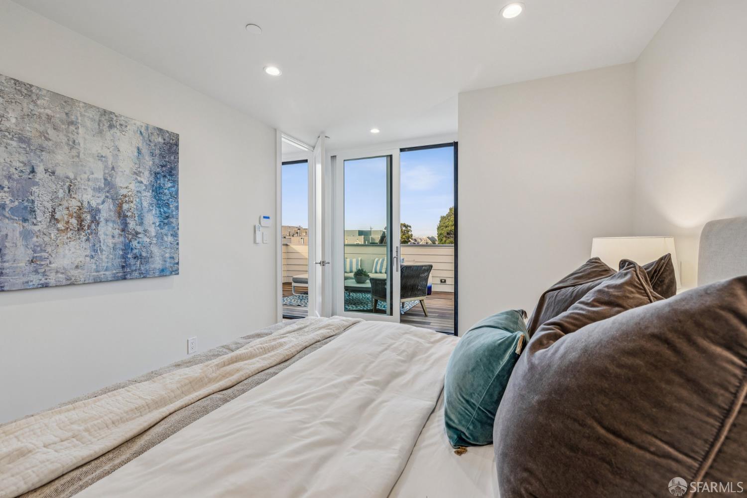 Photo #11: 425068891 Listing: Photo #11