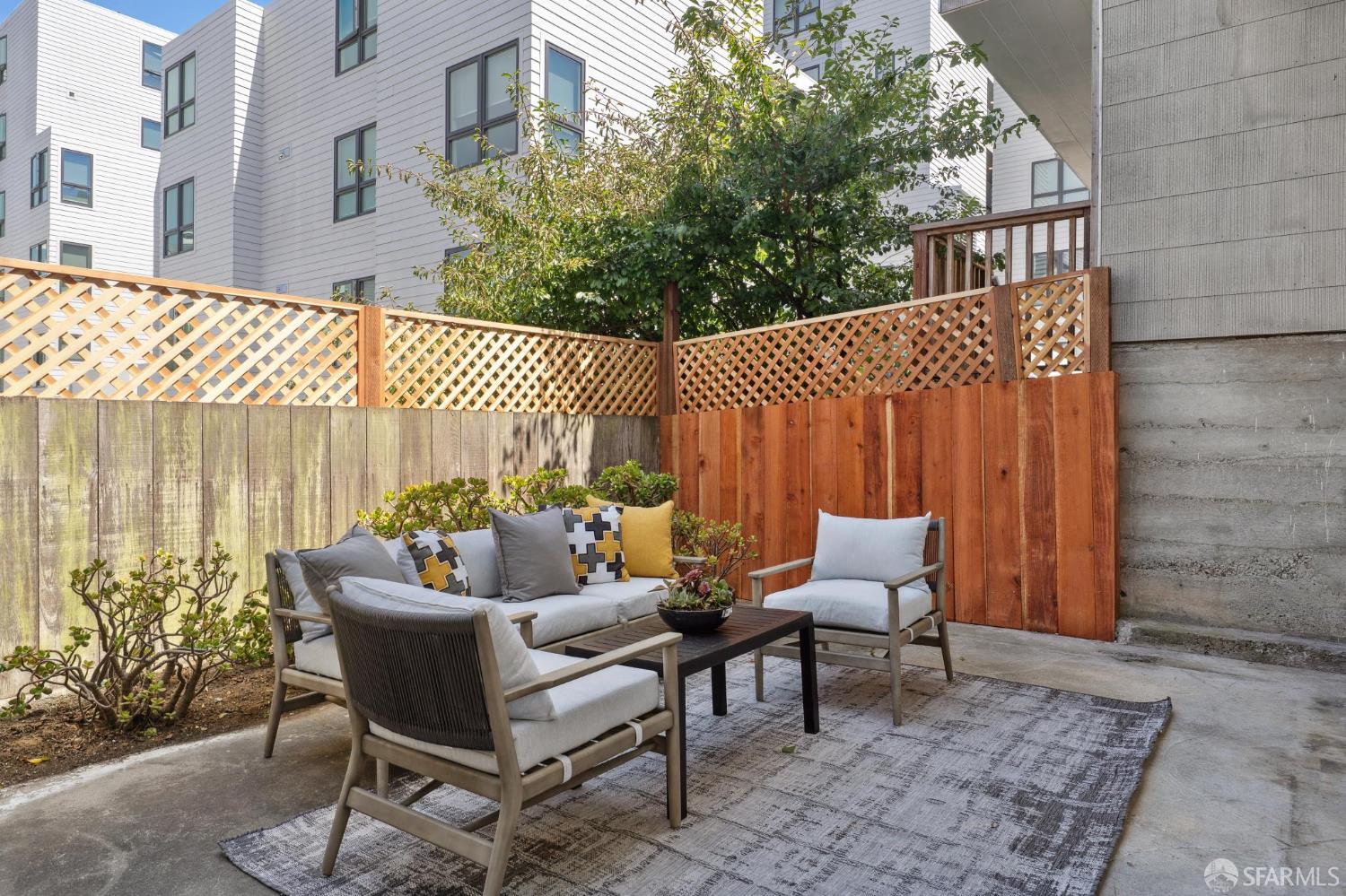 Detail Gallery Image 37 of 41 For 26 Valerton Ct, San Francisco,  CA 94112 - 3 Beds | 2 Baths