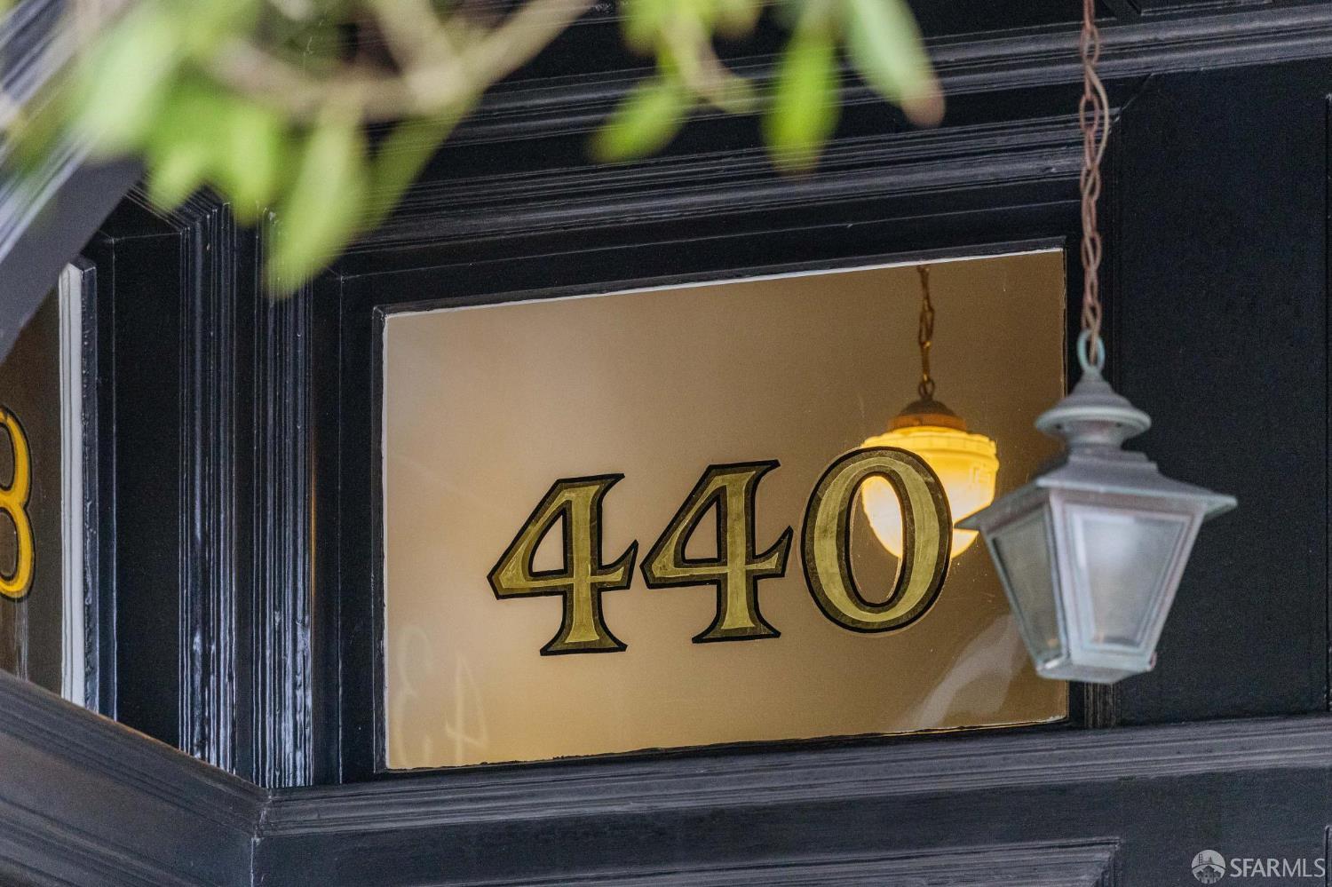 Detail Gallery Image 3 of 24 For 440 Laurel St, San Francisco,  CA 94118 - 2 Beds | 1 Baths
