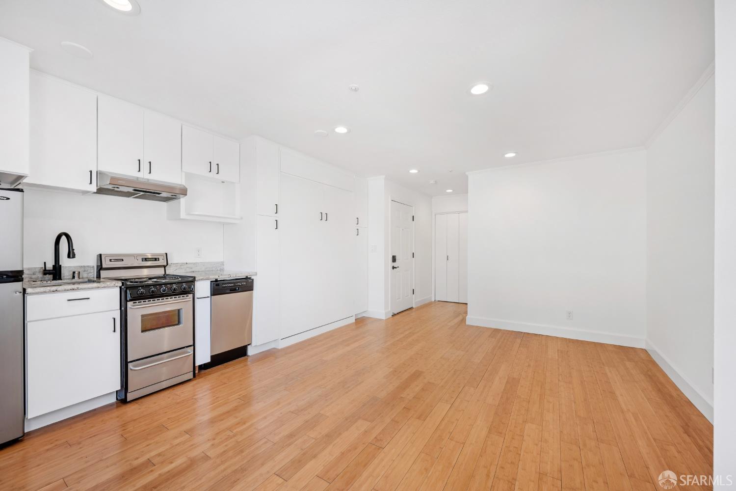 Detail Gallery Image 12 of 25 For 195 7th St #207,  San Francisco,  CA 94103 - 0 Beds | 1 Baths