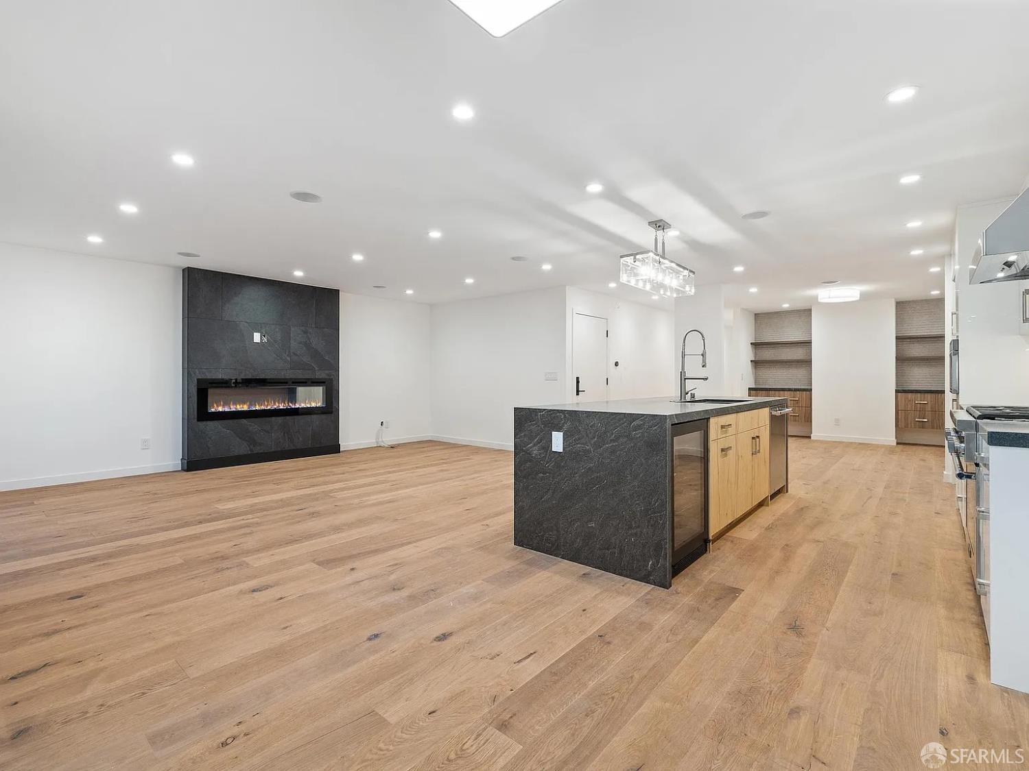 Detail Gallery Image 26 of 87 For 172 18th Ave, San Francisco,  CA 94121 - – Beds | – Baths