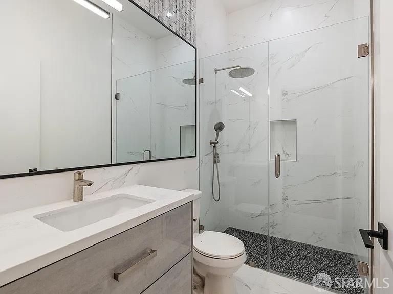 Detail Gallery Image 65 of 87 For 172 18th Ave, San Francisco,  CA 94121 - – Beds | – Baths