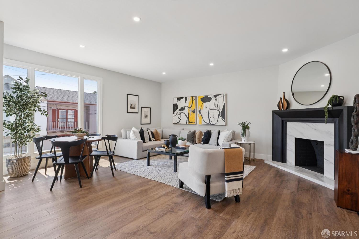 Detail Gallery Image 4 of 41 For 26 Valerton Ct, San Francisco,  CA 94112 - 3 Beds | 2 Baths