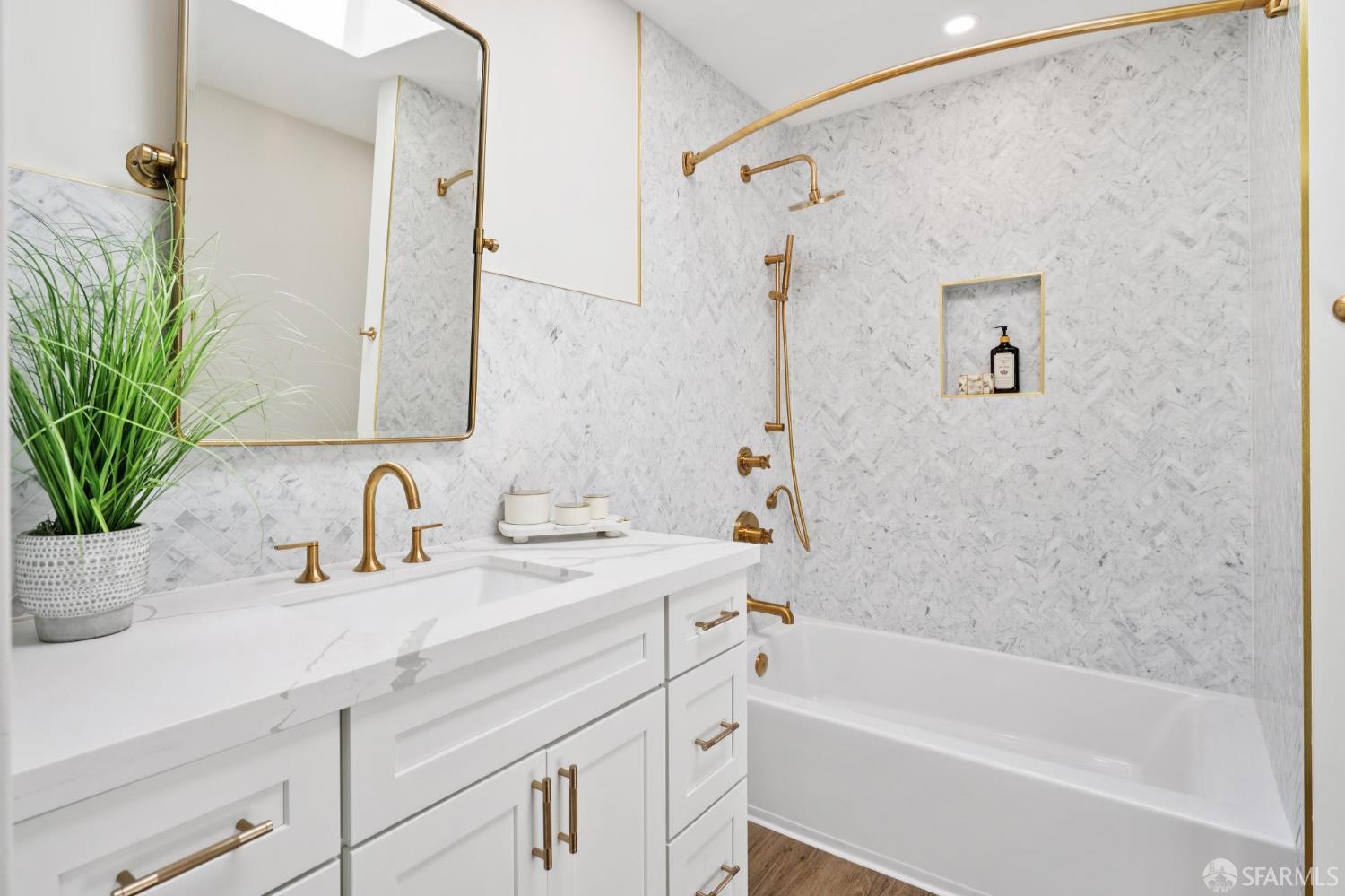 Detail Gallery Image 29 of 41 For 26 Valerton Ct, San Francisco,  CA 94112 - 3 Beds | 2 Baths