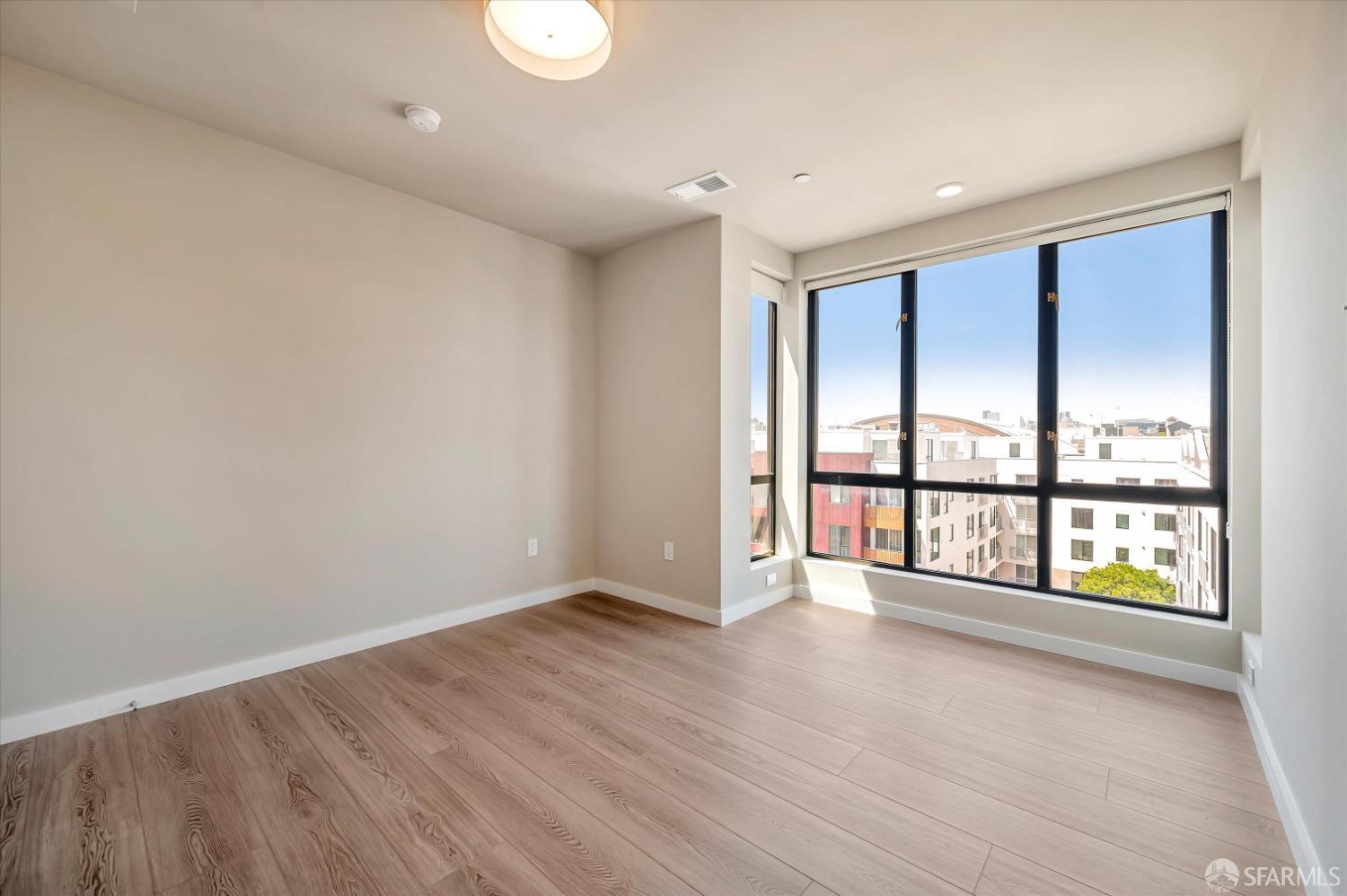 Detail Gallery Image 5 of 26 For 1603 15th St #602,  San Francisco,  CA 94103 - 2 Beds | 2 Baths