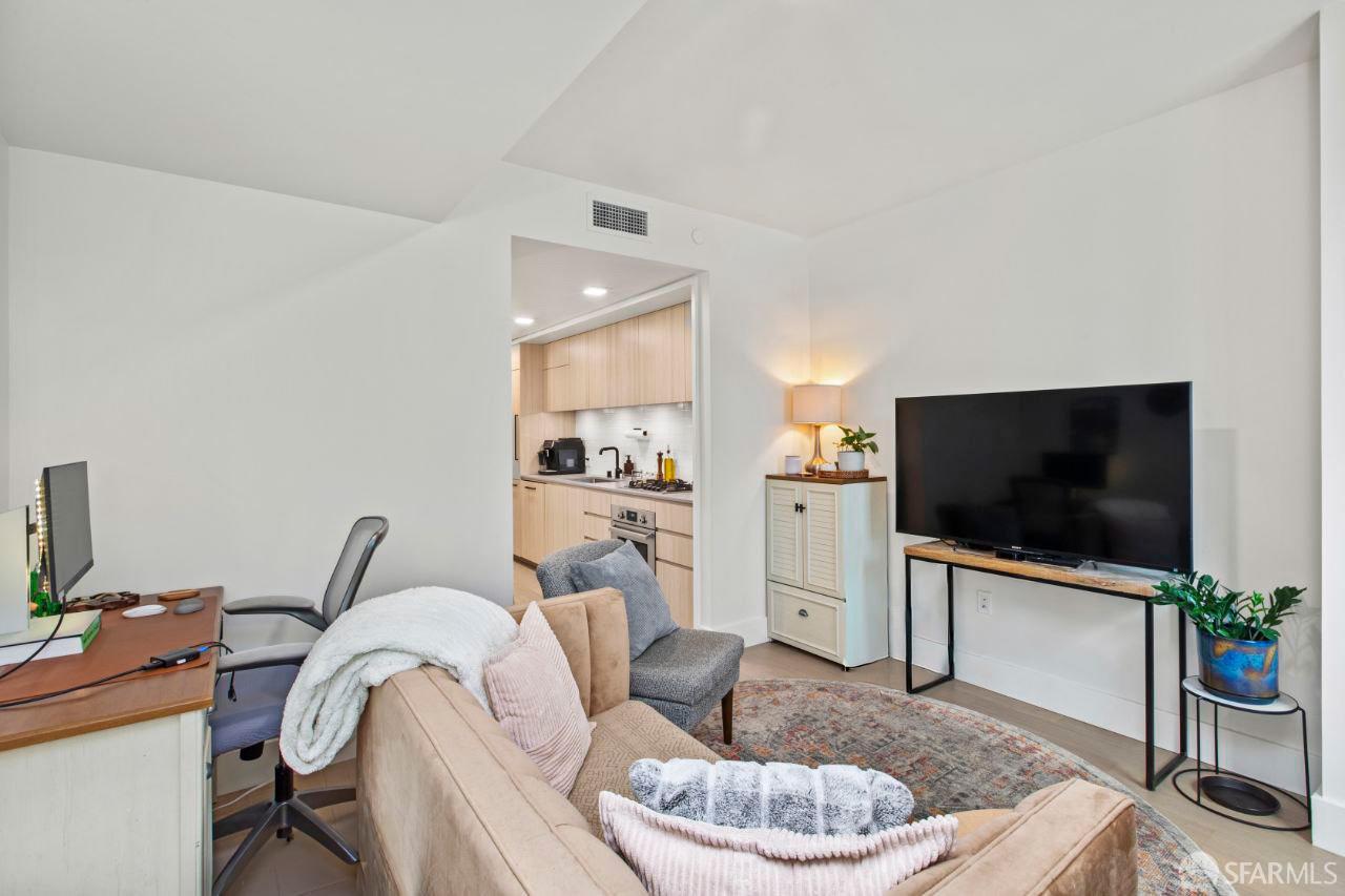 Detail Gallery Image 4 of 76 For 950 Tennessee St #217,  San Francisco,  CA 94107 - 0 Beds | 1 Baths