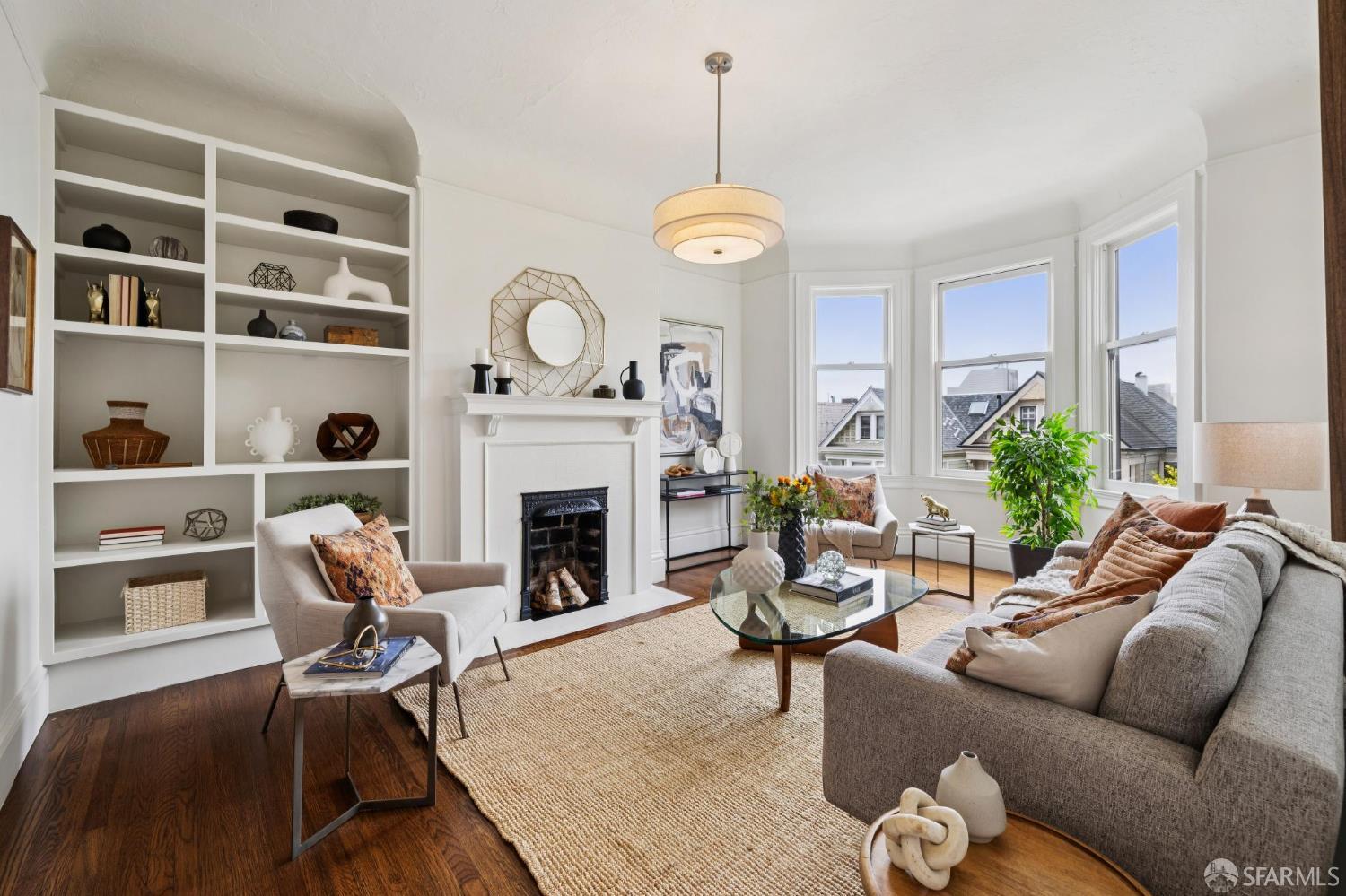 Detail Gallery Image 4 of 24 For 440 Laurel St, San Francisco,  CA 94118 - 2 Beds | 1 Baths