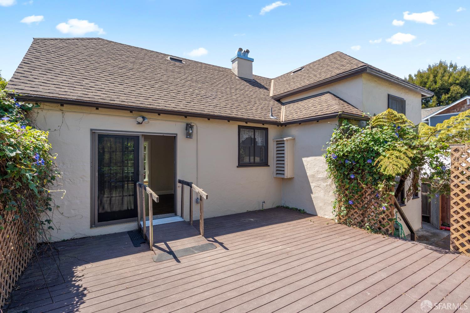 Detail Gallery Image 30 of 40 For 1232 Capuchino Ave, Burlingame,  CA 94010 - 2 Beds | 1/1 Baths