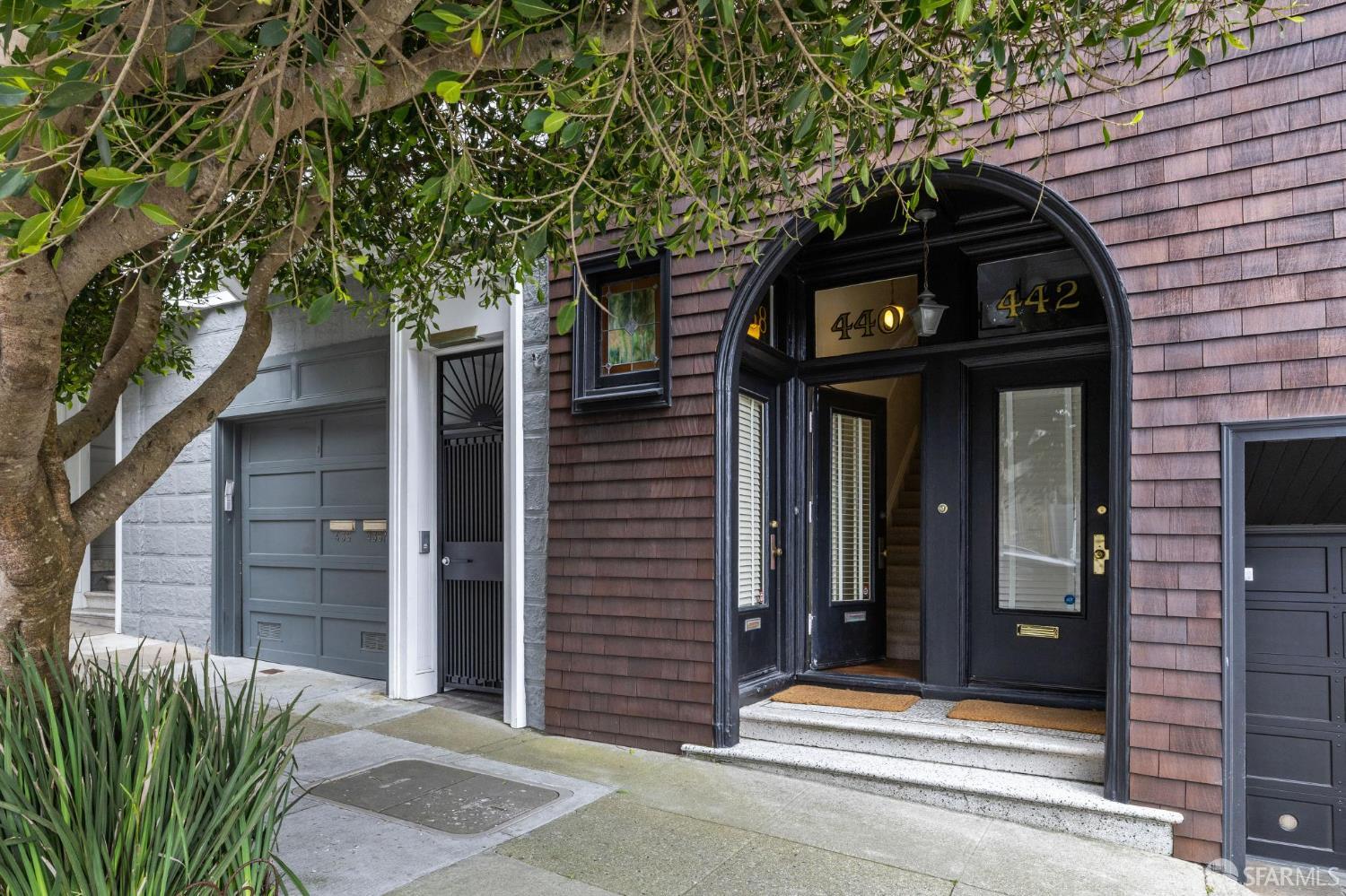 Detail Gallery Image 2 of 24 For 440 Laurel St, San Francisco,  CA 94118 - 2 Beds | 1 Baths