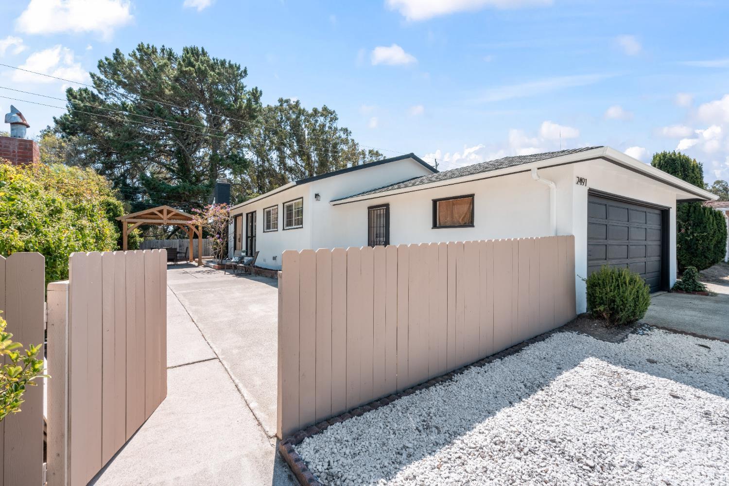 Detail Gallery Image 31 of 49 For 2491 Catalpa Way, San Bruno,  CA 94066 - 3 Beds | 2 Baths