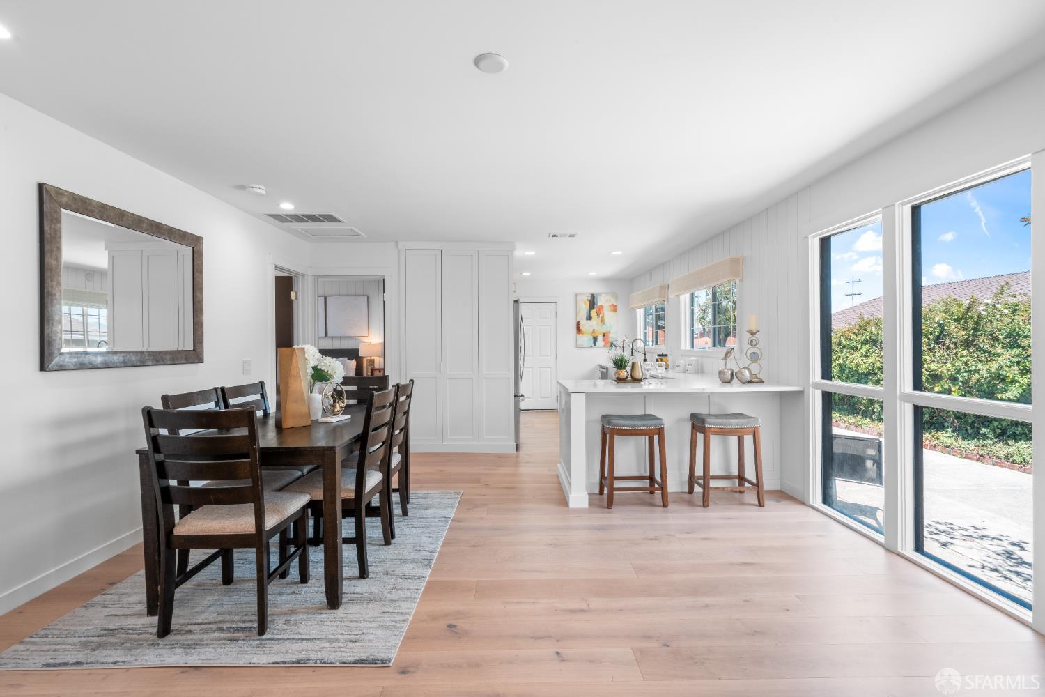 Detail Gallery Image 5 of 49 For 2491 Catalpa Way, San Bruno,  CA 94066 - 3 Beds | 2 Baths