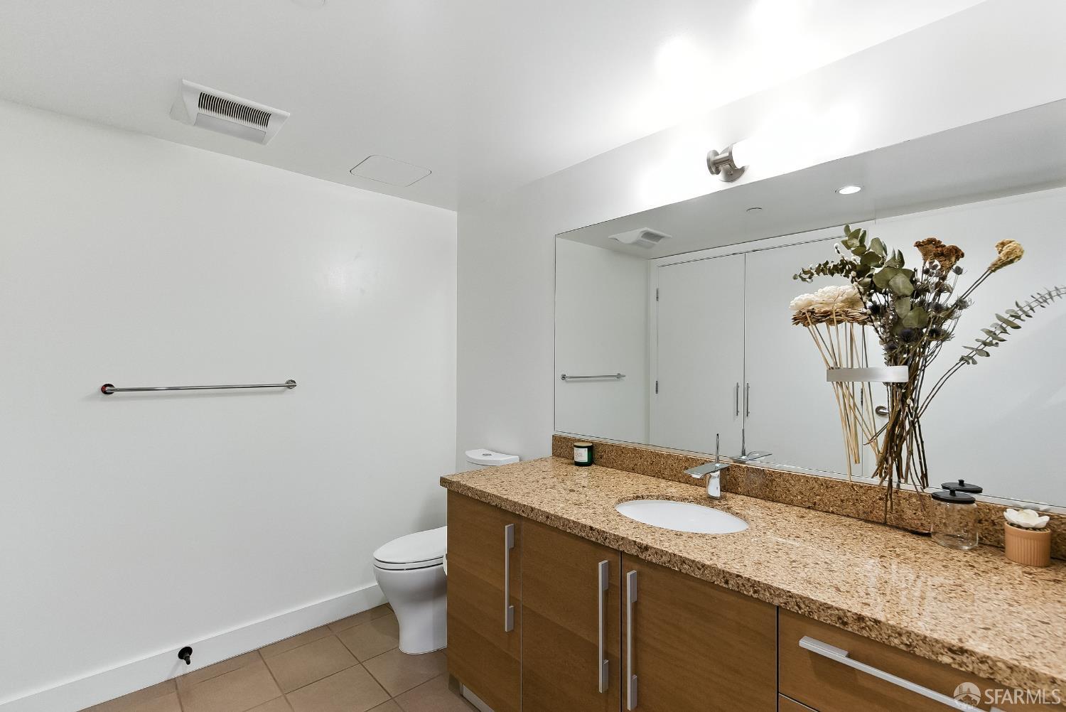 Detail Gallery Image 19 of 70 For 420 N Mission Bay Blvd #103,  San Francisco,  CA 94158 - 2 Beds | 2/1 Baths