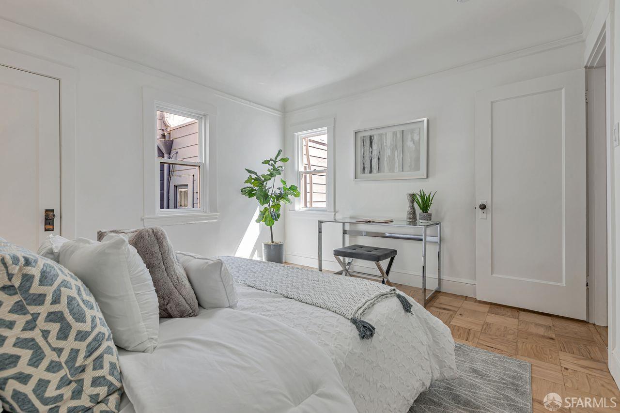 Detail Gallery Image 11 of 39 For 223 Raymond Ave, San Francisco,  CA 94134 - 3 Beds | 2 Baths