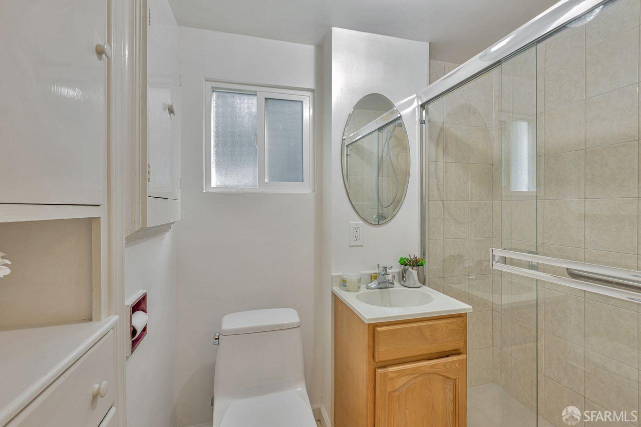 Detail Gallery Image 32 of 39 For 223 Raymond Ave, San Francisco,  CA 94134 - 3 Beds | 2 Baths