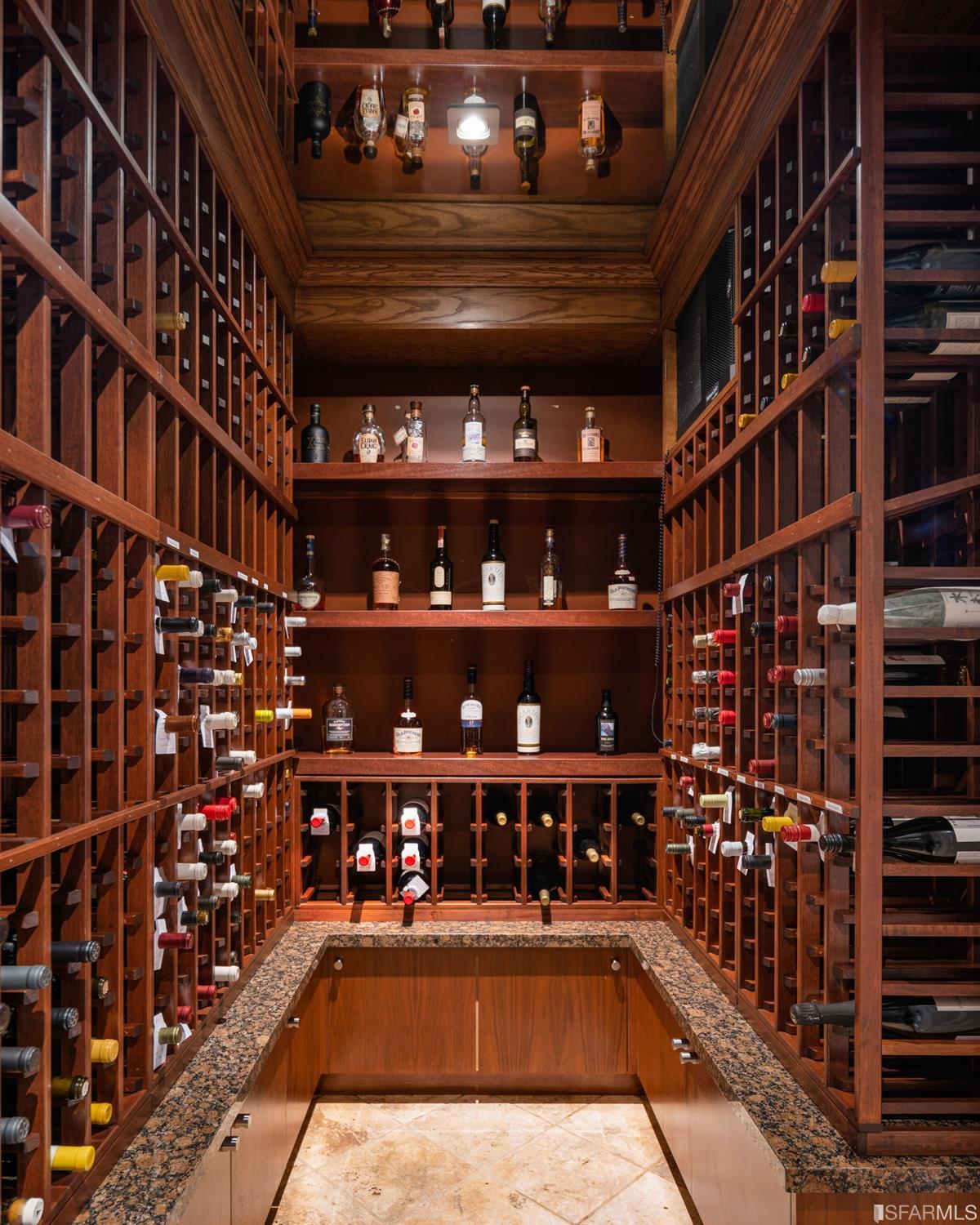 Detail Gallery Image 34 of 53 For 1266 Washington St, San Francisco,  CA 94108 - 5 Beds | 5 Baths