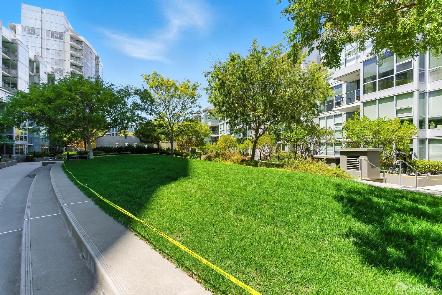 Detail Gallery Image 70 of 70 For 420 N Mission Bay Blvd #103,  San Francisco,  CA 94158 - 2 Beds | 2/1 Baths