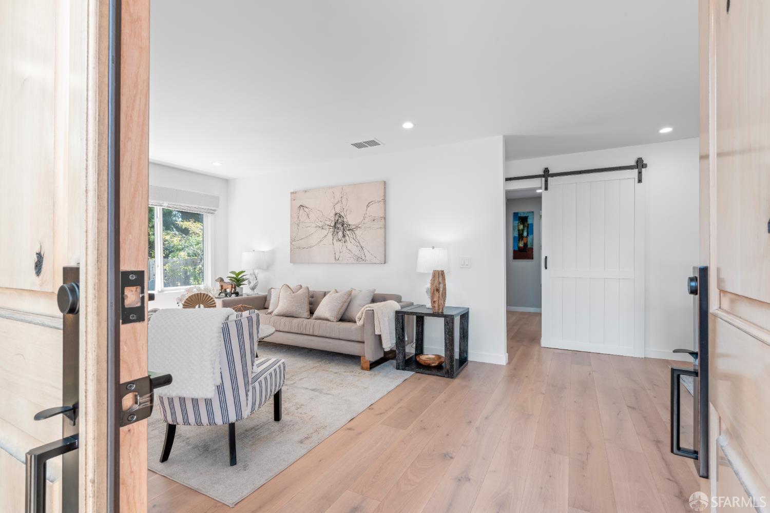 Detail Gallery Image 3 of 49 For 2491 Catalpa Way, San Bruno,  CA 94066 - 3 Beds | 2 Baths