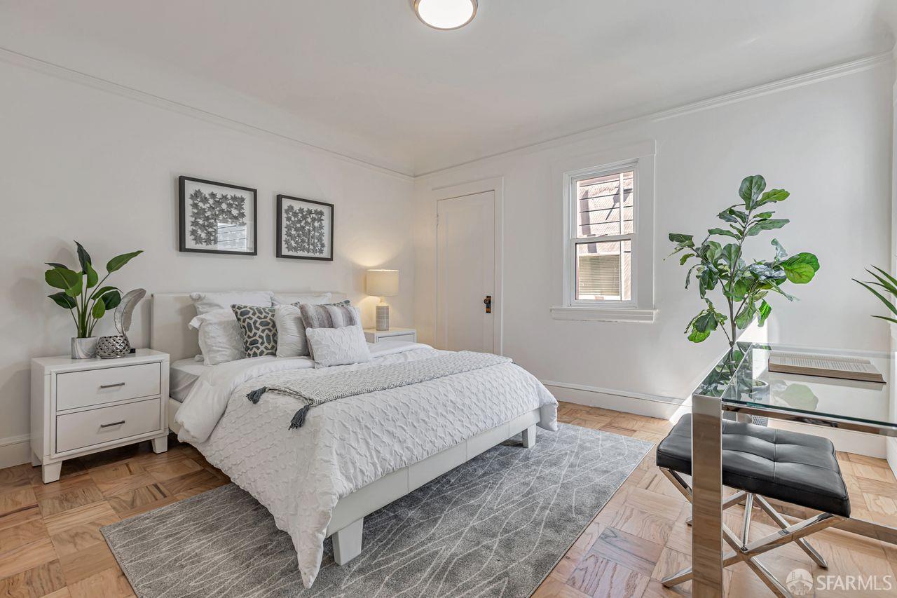 Detail Gallery Image 9 of 39 For 223 Raymond Ave, San Francisco,  CA 94134 - 3 Beds | 2 Baths