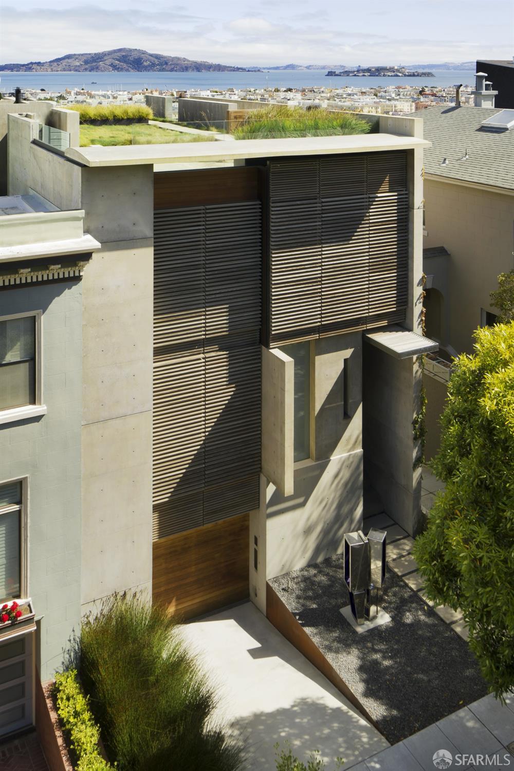 Detail Gallery Image 5 of 35 For 2626 Filbert St, San Francisco,  CA 94123 - 4 Beds | 4/1 Baths