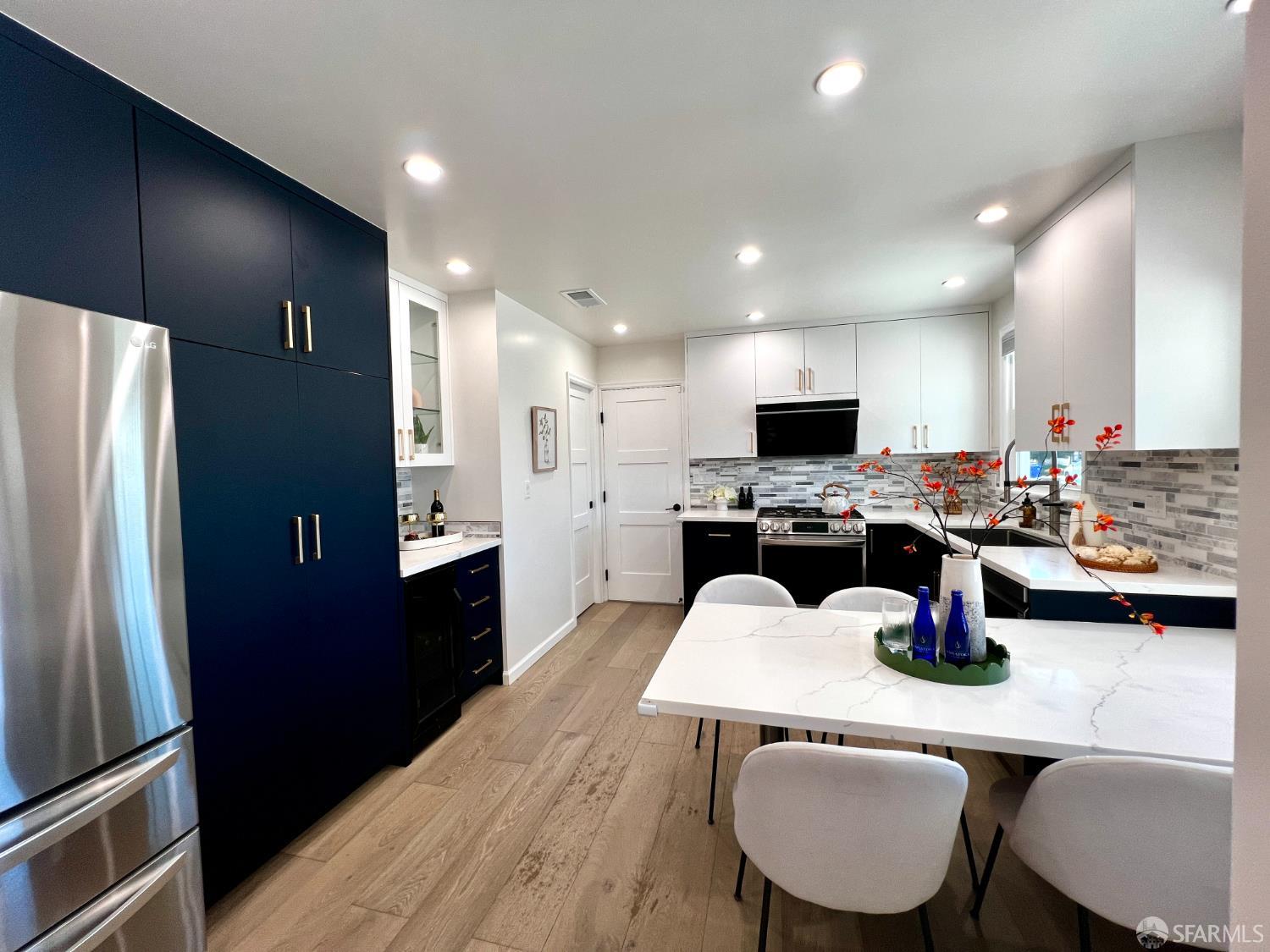 Detail Gallery Image 6 of 48 For 15032 Fleming St, San Leandro,  CA 94579 - 3 Beds | 2 Baths