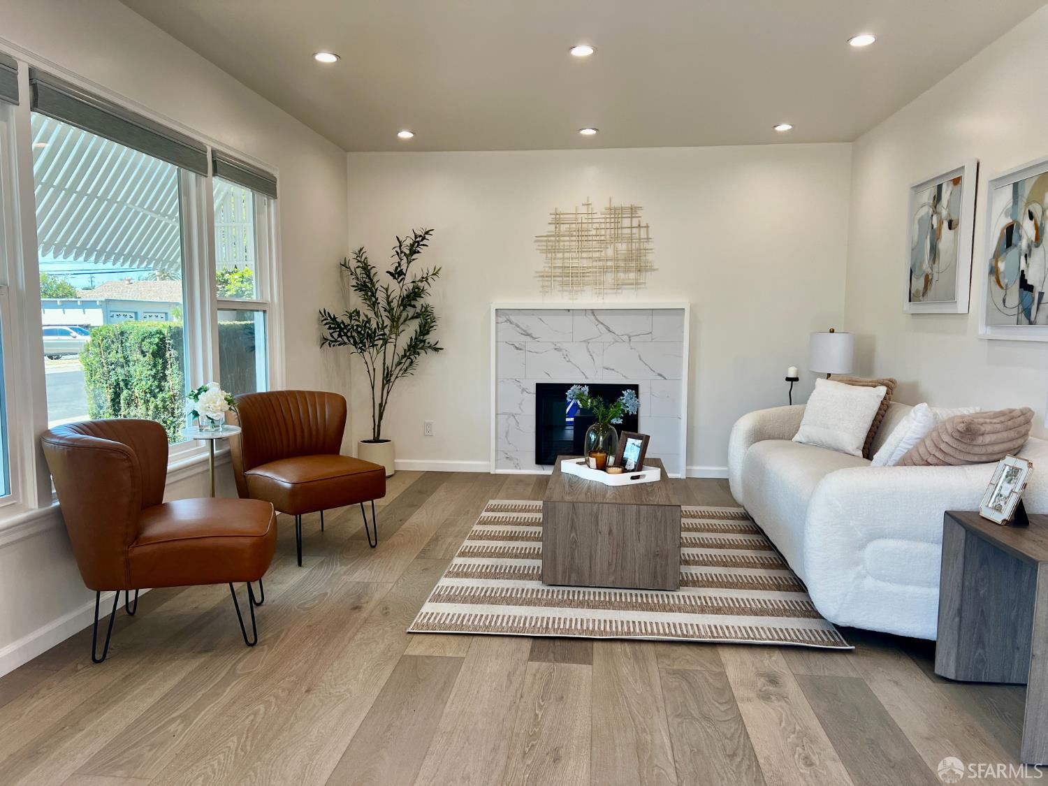 Detail Gallery Image 4 of 48 For 15032 Fleming St, San Leandro,  CA 94579 - 3 Beds | 2 Baths