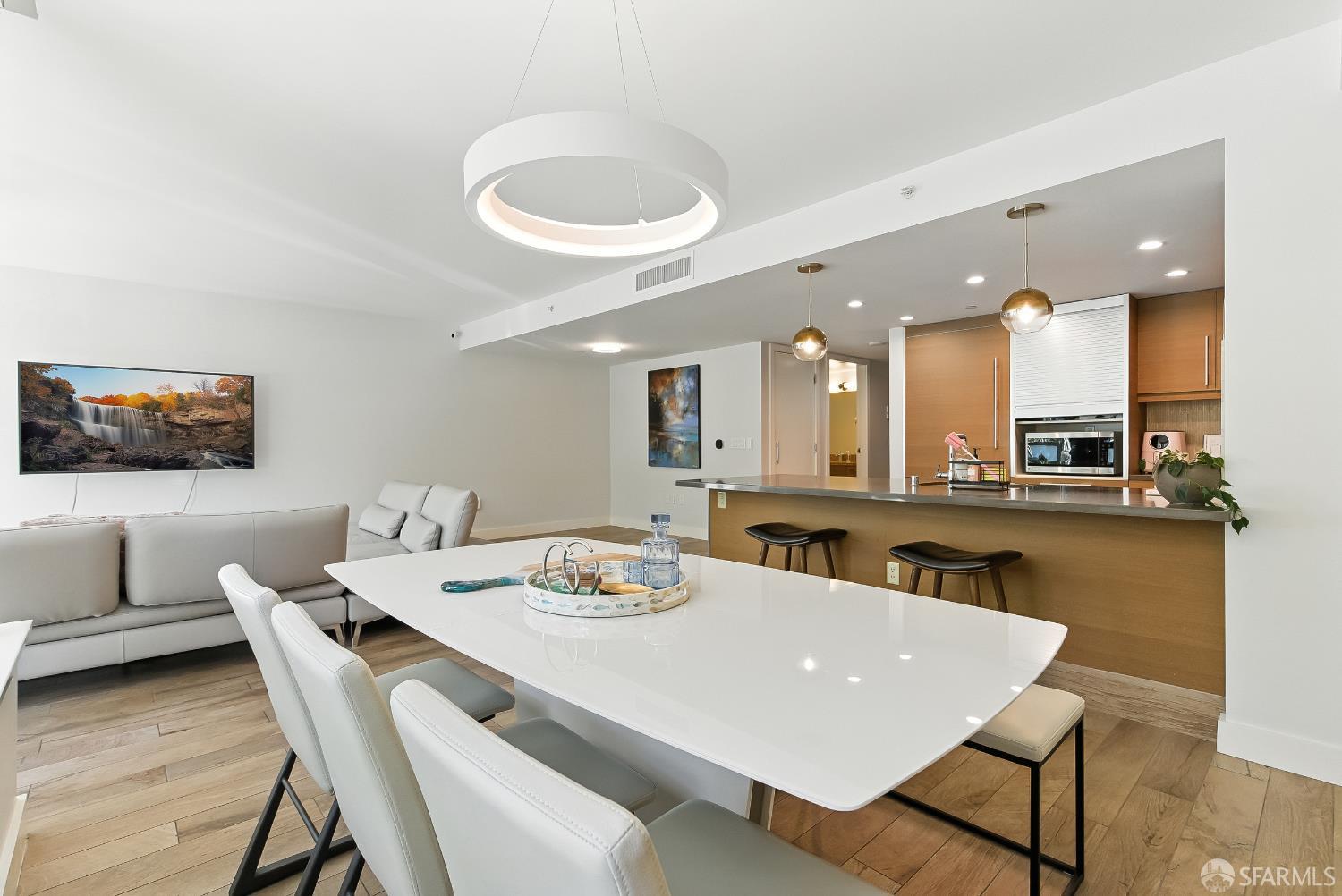 Detail Gallery Image 11 of 70 For 420 N Mission Bay Blvd #103,  San Francisco,  CA 94158 - 2 Beds | 2/1 Baths