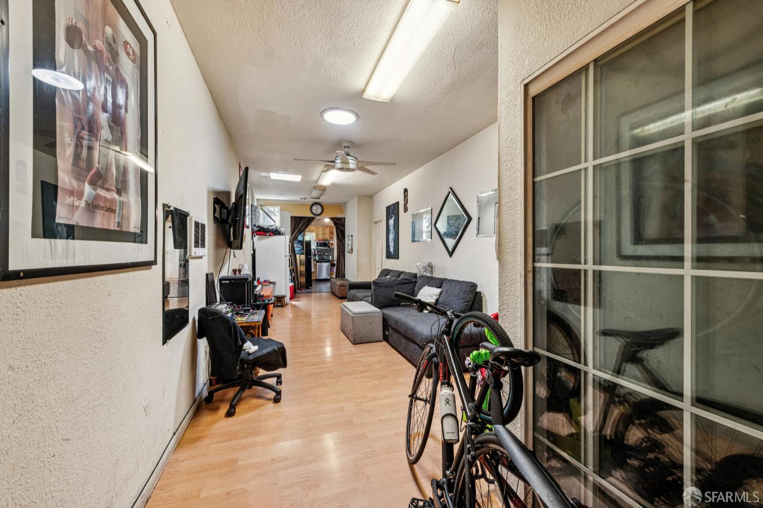 Detail Gallery Image 18 of 35 For 6323 3rd St, San Francisco,  CA 94124 - – Beds | – Baths