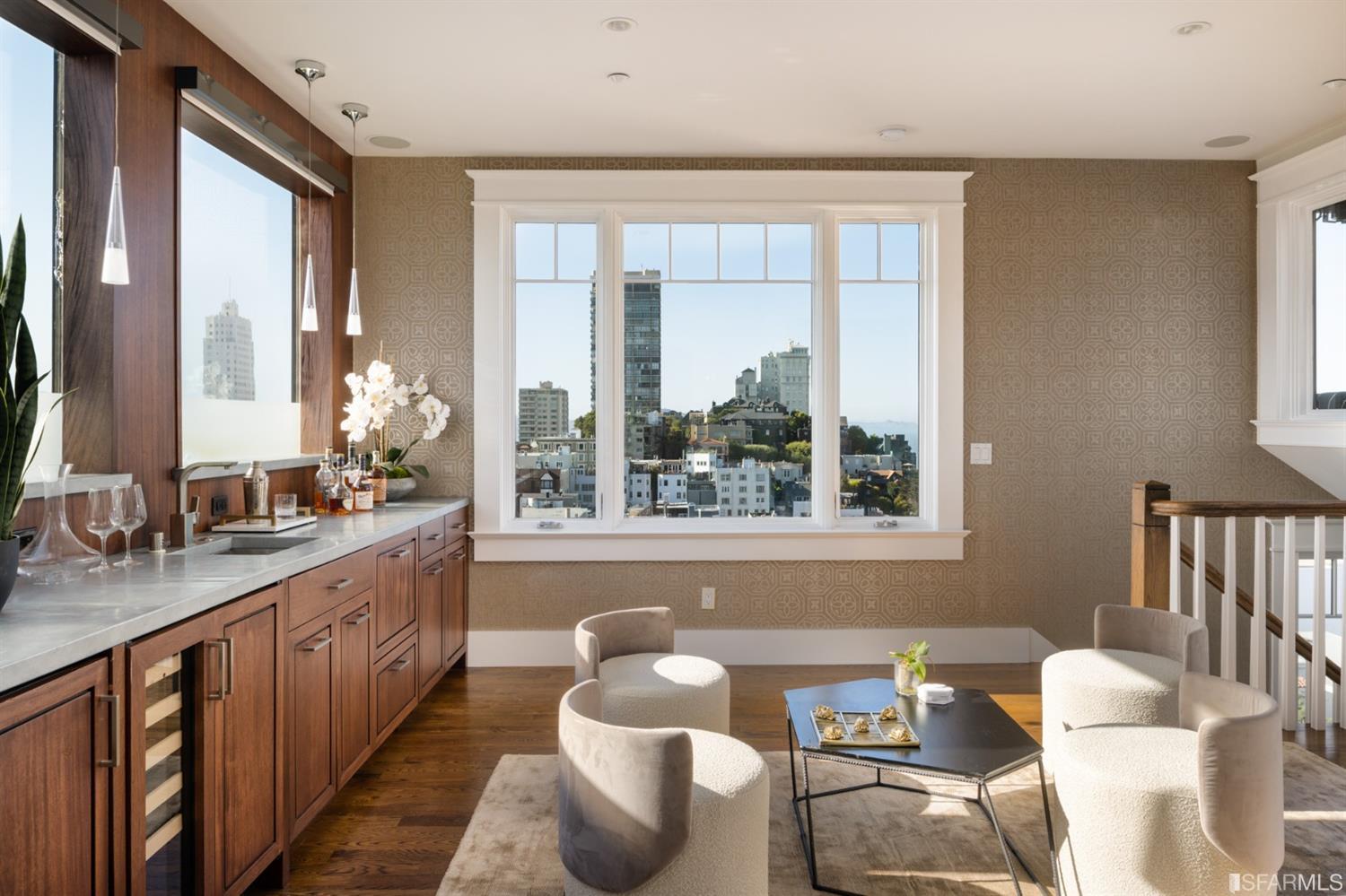 Detail Gallery Image 28 of 53 For 1266 Washington St, San Francisco,  CA 94108 - 5 Beds | 5 Baths