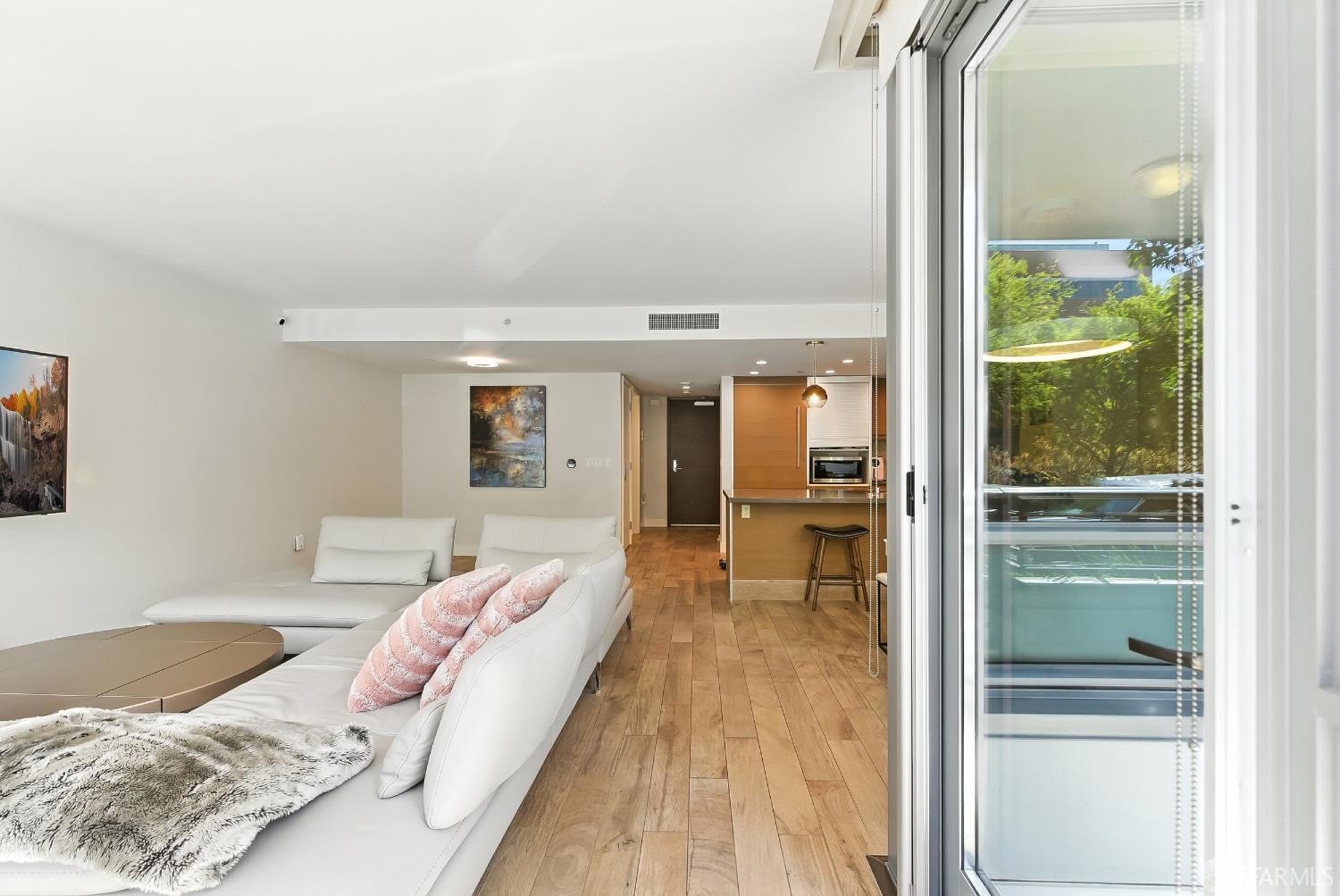 Detail Gallery Image 18 of 70 For 420 N Mission Bay Blvd #103,  San Francisco,  CA 94158 - 2 Beds | 2/1 Baths