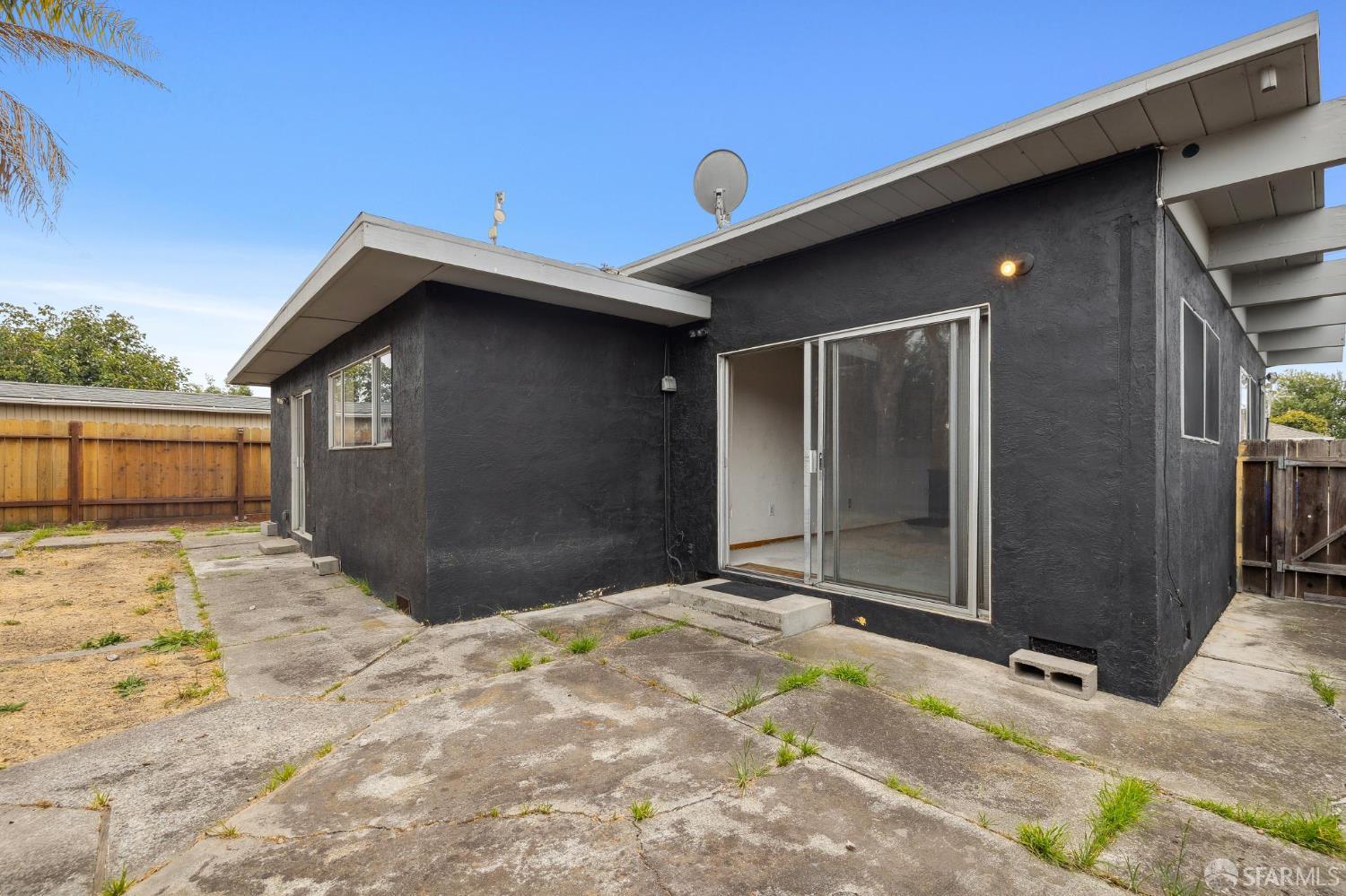 Detail Gallery Image 38 of 45 For 1063 Bodmin Ave, San Leandro,  CA 94579 - 3 Beds | 2 Baths