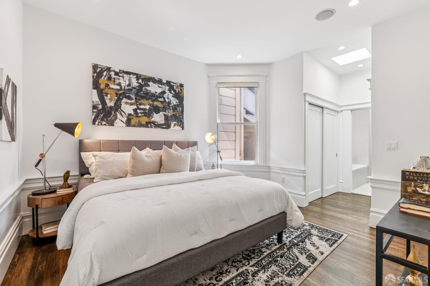 Detail Gallery Image 18 of 34 For 1653 Washington St, San Francisco,  CA 94109 - 3 Beds | 2 Baths
