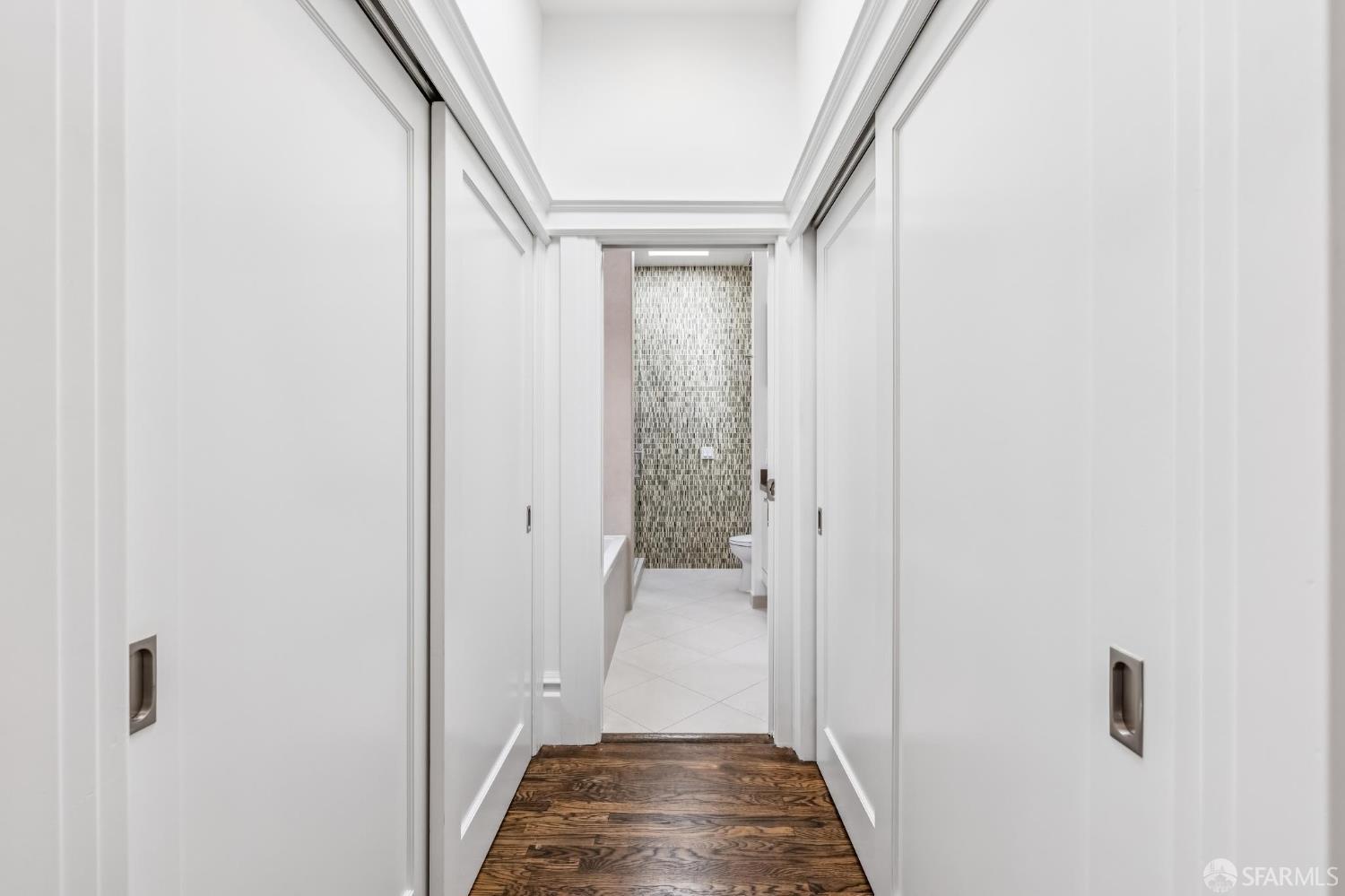 Detail Gallery Image 20 of 34 For 1653 Washington St, San Francisco,  CA 94109 - 3 Beds | 2 Baths
