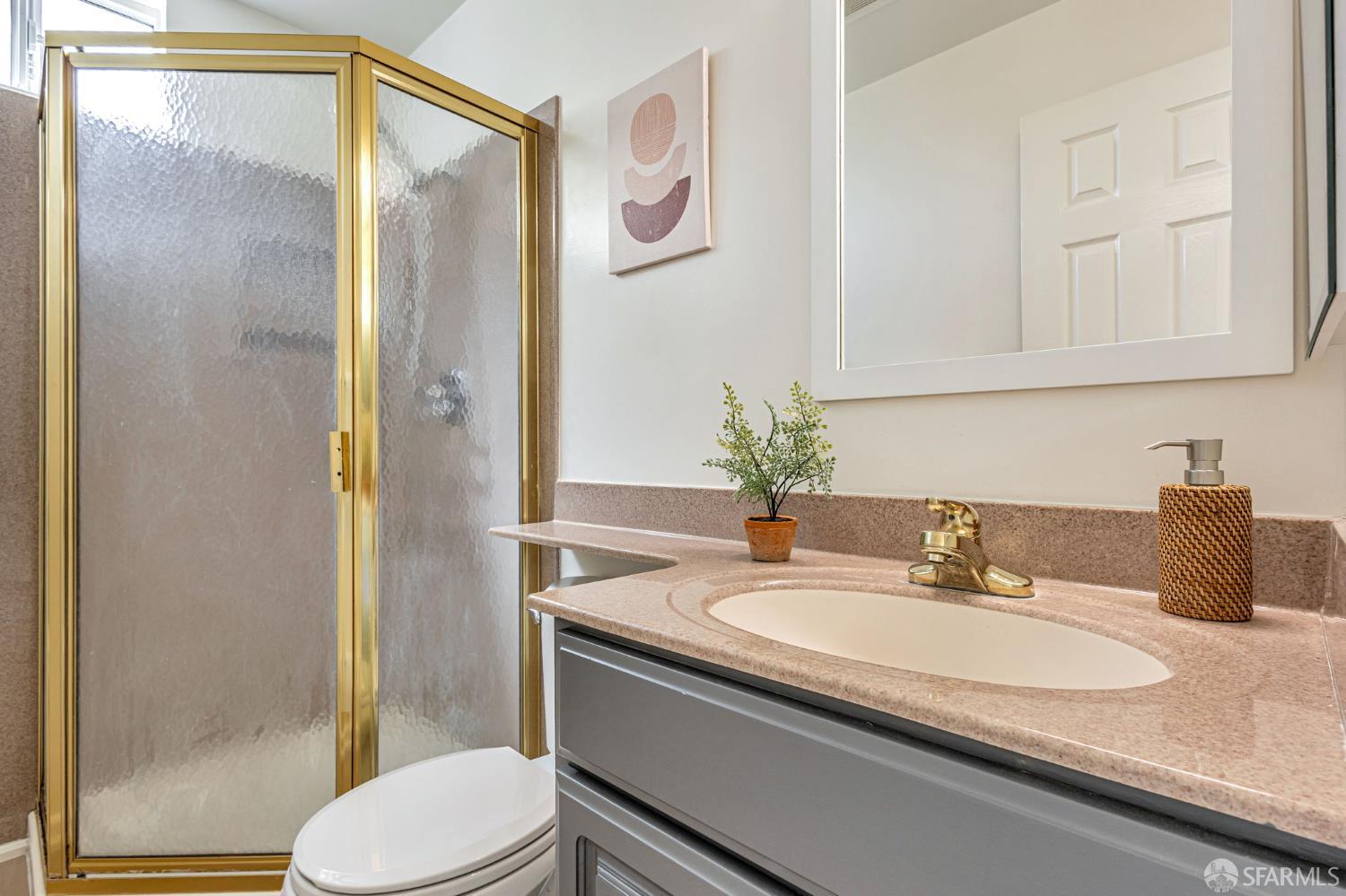 Detail Gallery Image 25 of 52 For 61 Belmont Dr, Daly City,  CA 94015 - 3 Beds | 2 Baths