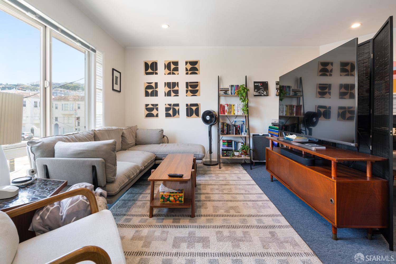 Detail Gallery Image 14 of 26 For 1387 18th Ave, San Francisco,  CA 94122 - – Beds | – Baths