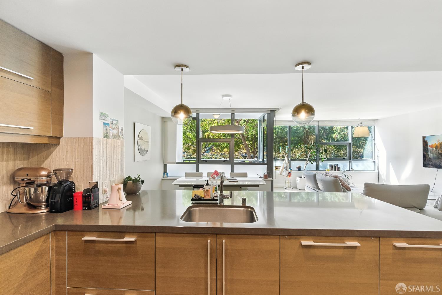 Detail Gallery Image 5 of 70 For 420 N Mission Bay Blvd #103,  San Francisco,  CA 94158 - 2 Beds | 2/1 Baths