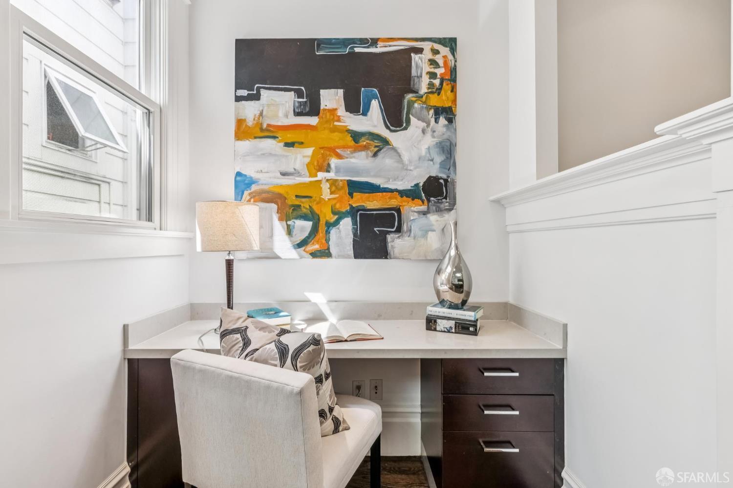Detail Gallery Image 15 of 34 For 1653 Washington St, San Francisco,  CA 94109 - 3 Beds | 2 Baths