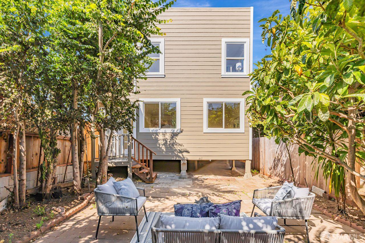 Detail Gallery Image 33 of 39 For 223 Raymond Ave, San Francisco,  CA 94134 - 3 Beds | 2 Baths